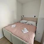 Apartment Providenca With Free Parking