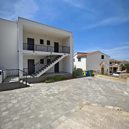 Providenca With Free Parking