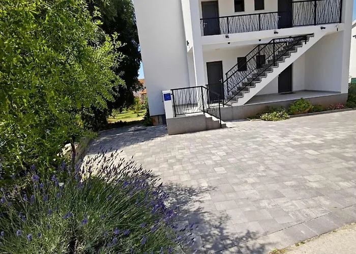 Providenca With Free Parking